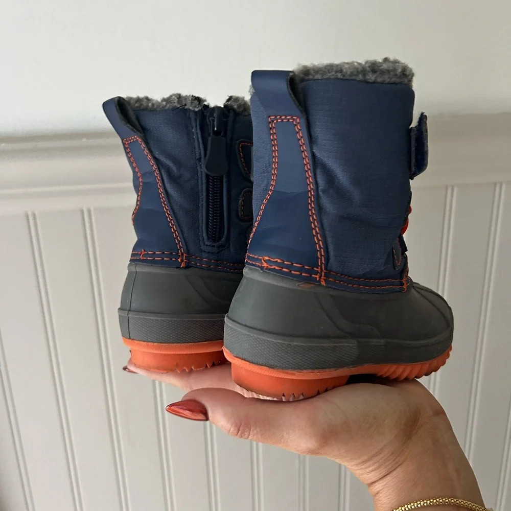 Target Kids' Size 5 Navy Orange Gray Snow Winter Boots